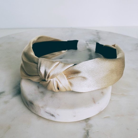 !!!!5 for $25 Beige Knot Decor Headband - Picture 5 of 6